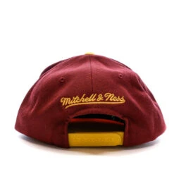 Mitchell & Ness Cavaliers Cleveland Casquette Rouge/Jaune Homme Mitchell And Ness -Sports De Balle cavaliers cleveland casquette rougejaune homme mitchell and ness 2
