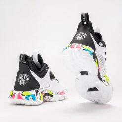 Chaussures De Basketball NBA Brooklyn Nets Enfant - SE900 MINI ME Blanc 14 Chaussures De Basketball NBA Brooklyn Nets Enfant - SE900 MINI ME Blanc -Sports De Balle chaussures de basketball nba brooklyn nets enfant se900 mini me blanc 2