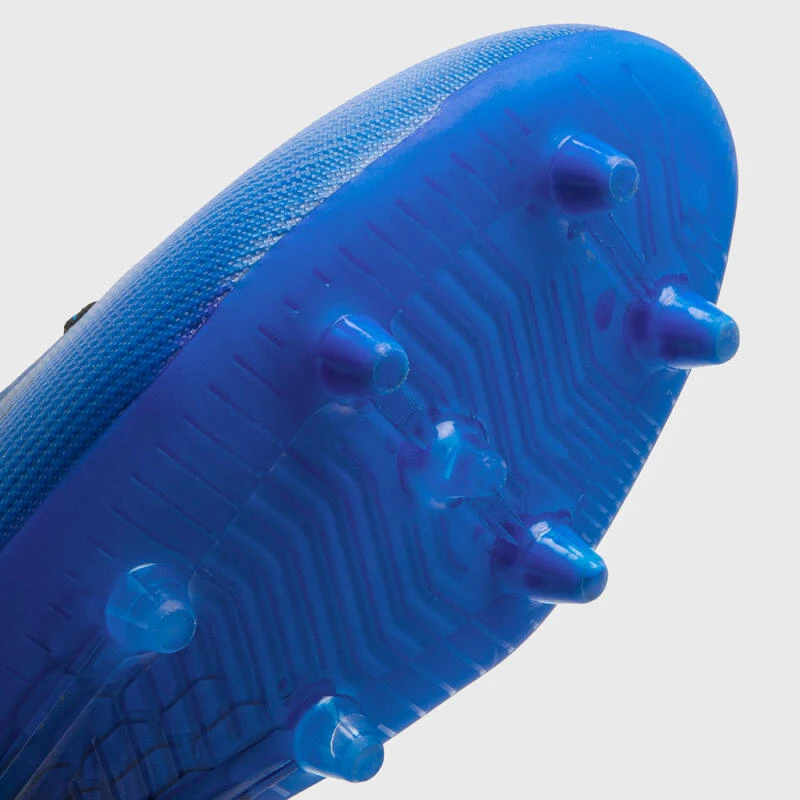 CRAMPONS DE RUGBY MOULÉES TERRAIN SEC HOMME/FEMME - SCORE R500 FG BLEU NOIR 8 CRAMPONS DE RUGBY MOULÉES TERRAIN SEC HOMME/FEMME - SCORE R500 FG BLEU NOIR – Image 6