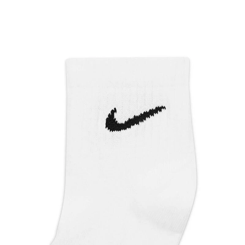 Nike Chaussettes Nike Everyday Lightweight 100 Adulte 7 Nike Chaussettes Nike Everyday Lightweight 100 Adulte – Image 5