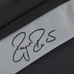 Sac De Tennis - Wilson RF TEAM 6 Raquettes Roger Federer Noir Gris -Sports De Balle sac de tennis wilson rf team 6 raquettes roger federer noir gris 5