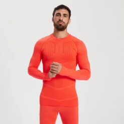 Kipsta SOUS-VETEMENT THERMIQUE HAUT MANCHES LONGUES ADULTE ORANGE KEEPDRY 500 -Sports De Balle sous vetement thermique haut manches longues adulte orange keepdry 500 3