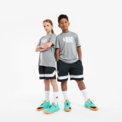T-shirt De Basketball NBA Enfant - TS 900 JR Gris 10 T-shirt De Basketball NBA Enfant - TS 900 JR Gris -Sports De Balle t shirt de basketball nba enfant ts 900 jr gris 2