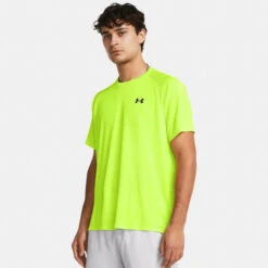 TSHIRT HOMME UNDER ARMOUR JAUNE TEXTURÉES -Sports De Balle tshirt homme under armour jaune texturees 2
